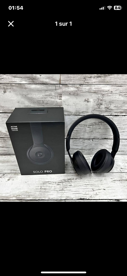Beats Solo Pro